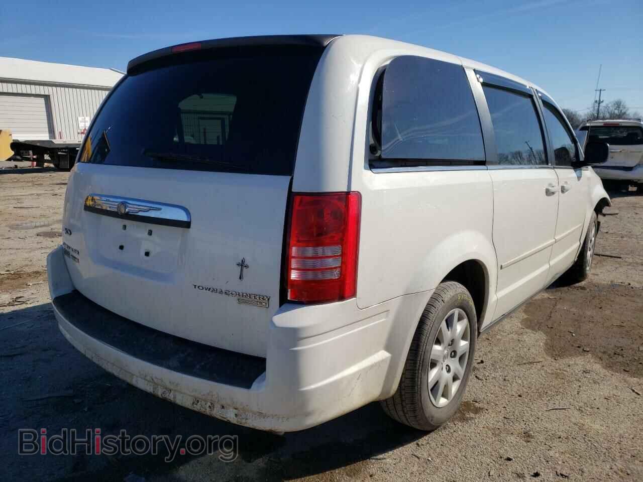 2009 CHRYSLER MINIVAN - VIN: 2A8HR44E19R551670 - Photo 4