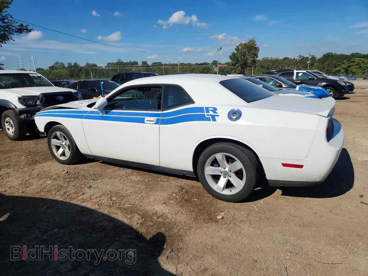 2011 DODGE CHALLENGER - VIN: 2B3CJ5DT3BH596412 - Photo 2
