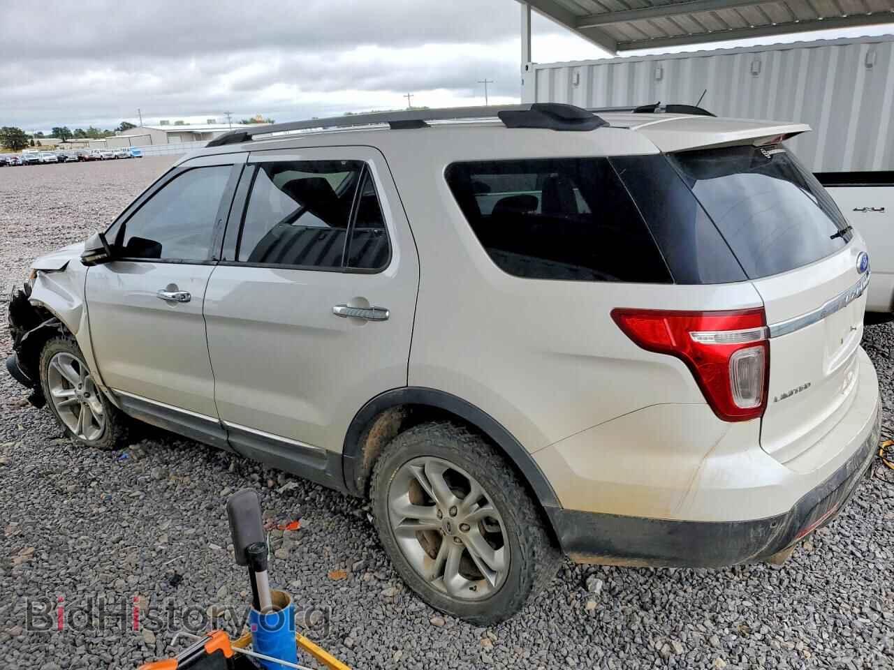 2011 FORD EXPLORER - VIN: 1FMHK8F83BGA43066 - Photo 2