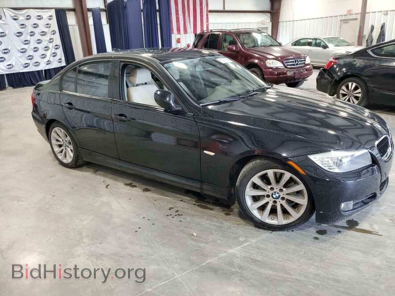 2011 BMW 3 SERIES - VIN: WBAPH7C50BE681299 - Photo 4