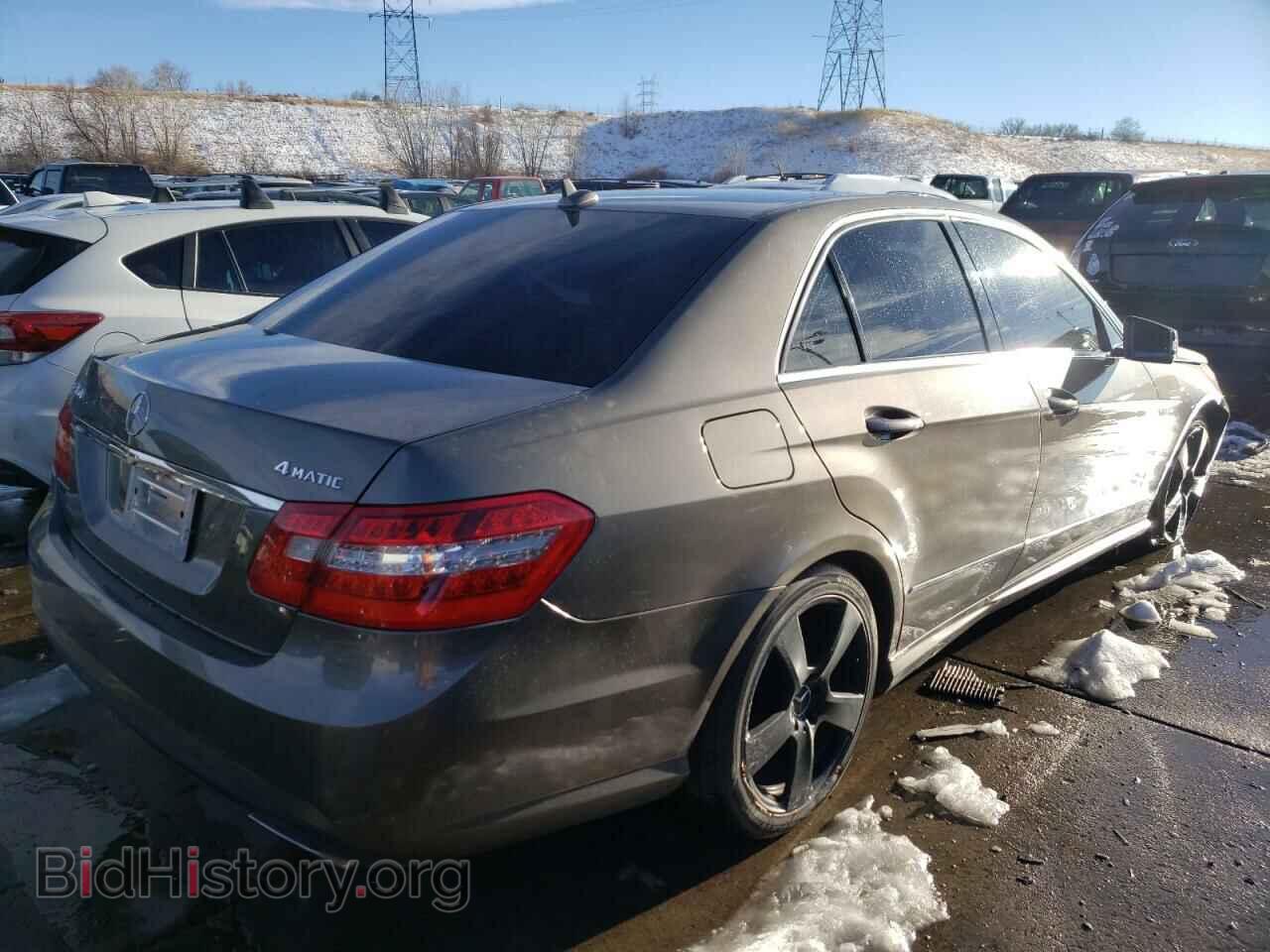 2011 MERCEDES-BENZ E-CLASS - VIN: WDDHF8HB5BA386097 - Фото 4