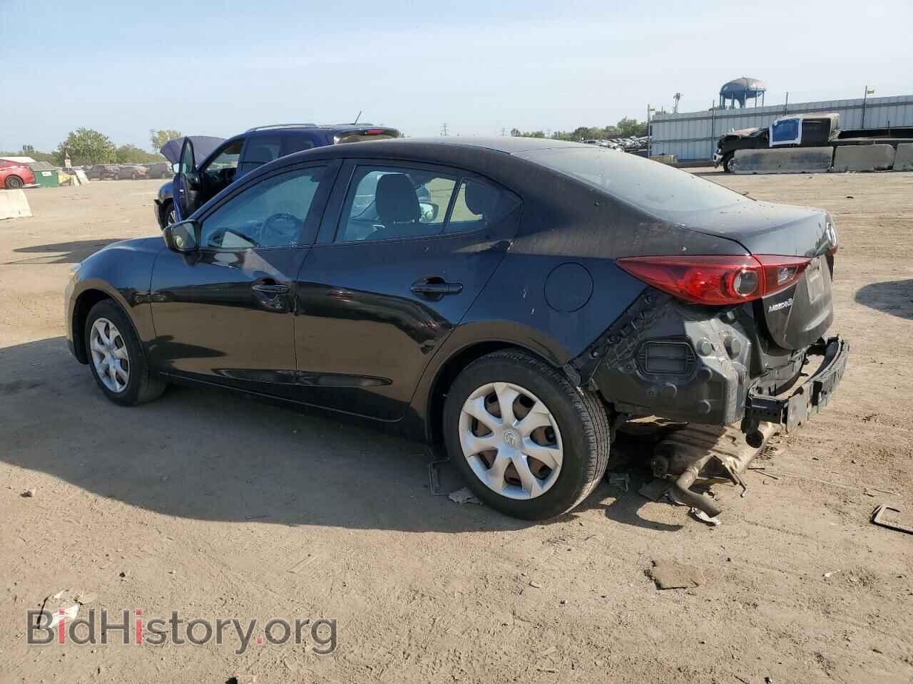 2018 MAZDA 3 - VIN: 3MZBN1U72JM218573 - Фото 2