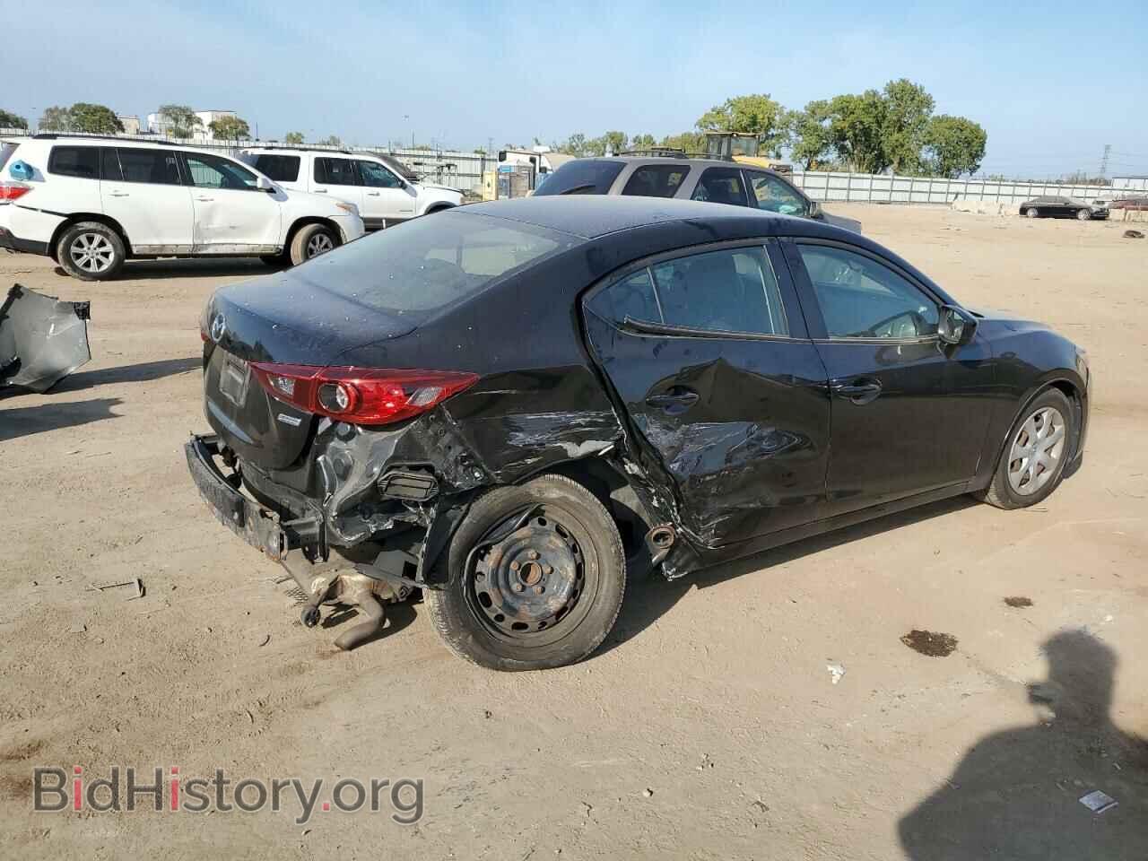 2018 MAZDA 3 - VIN: 3MZBN1U72JM218573 - Фото 3
