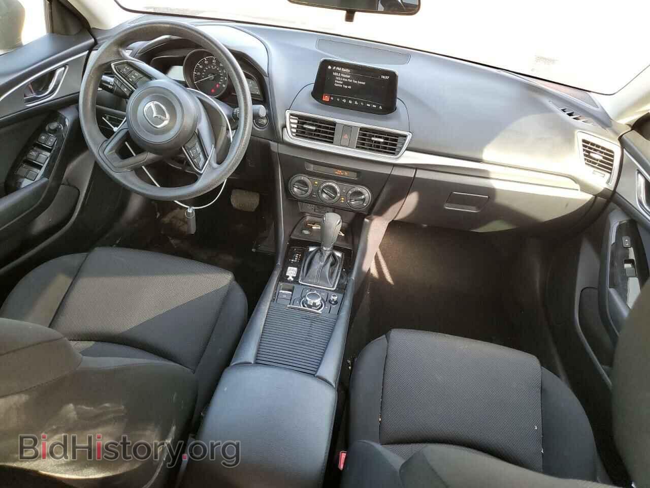 2018 MAZDA 3 - VIN: 3MZBN1U72JM218573 - Фото 8