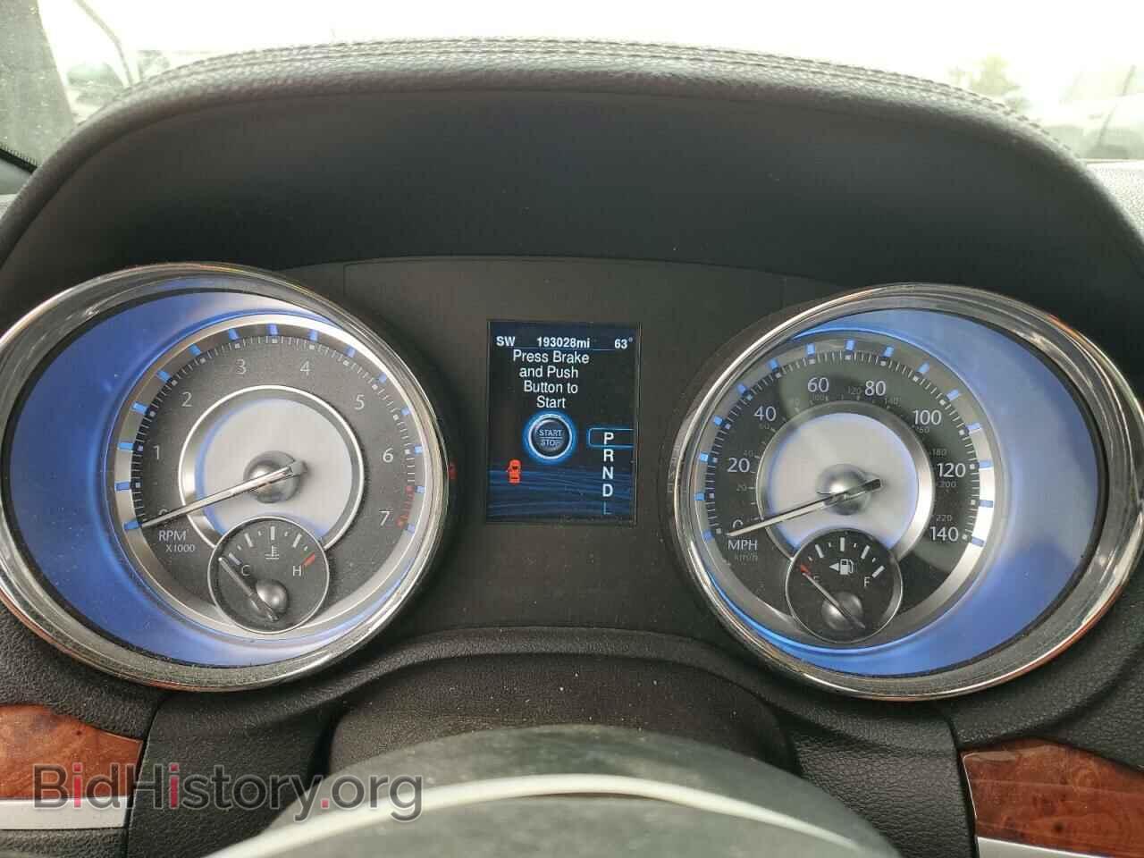 2014 CHRYSLER 300 - VIN: 2C3CCAAG2EH217014 - Фото 9