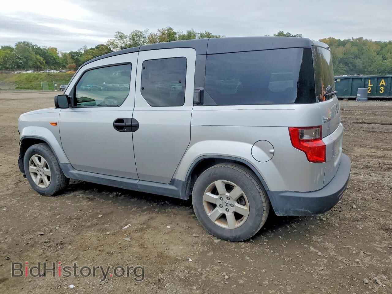 2011 HONDA ELEMENT - VIN: 5J6YH1H78BL002108 - Фото 2