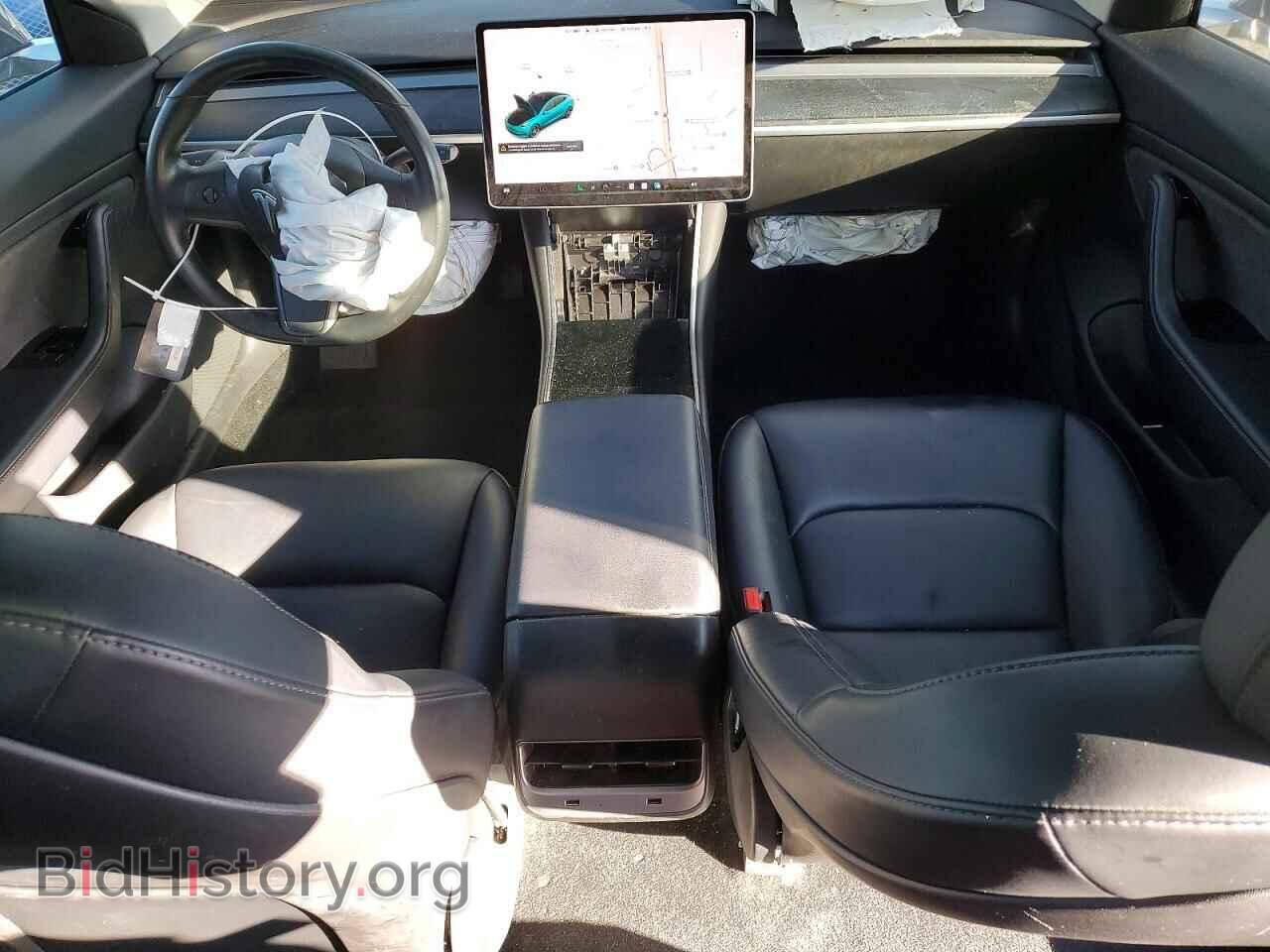 2018 Tesla MODEL 3 (VIN 5YJ3E1EA9JF059539) — photo 8 of 12