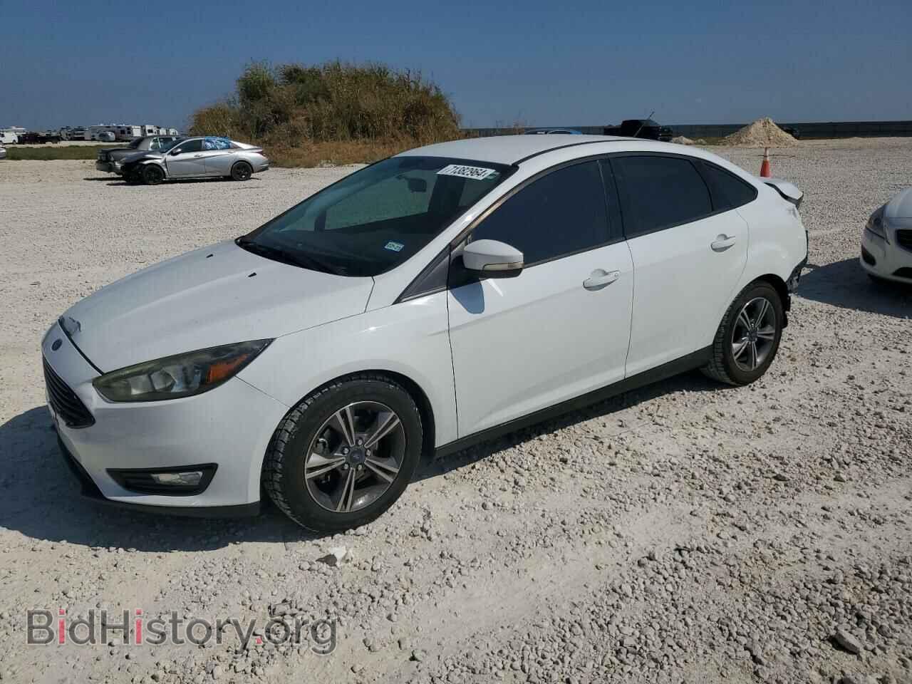 Фотография 1FADP3FE8HL276606 - FORD FOCUS 2017