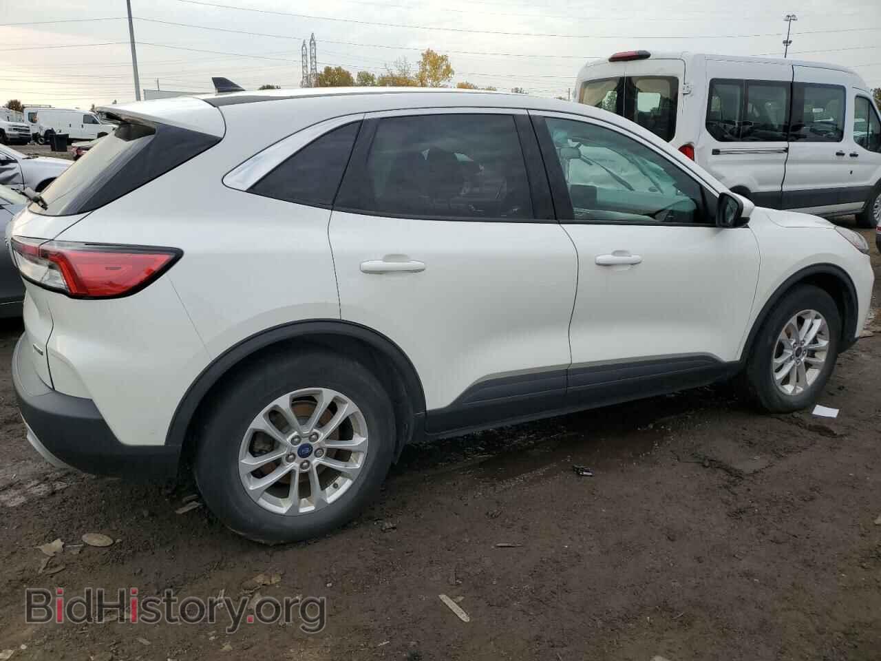 2020 FORD ESCAPE - VIN: 1FMCU9G63LUA09459 - Фото 3