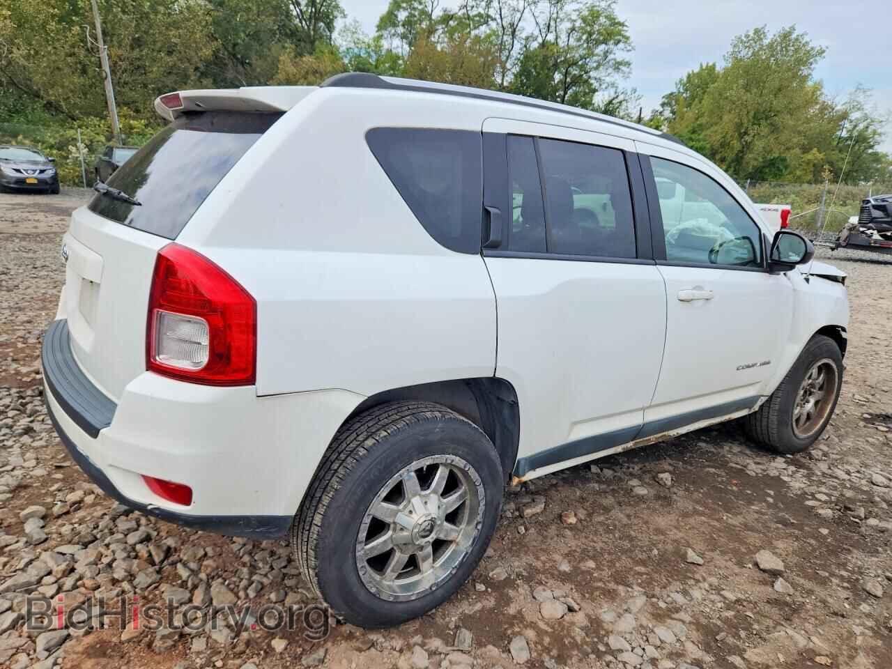 2011 JEEP COMPASS - VIN: 1J4NF1FB2BD277516 - Photo 3