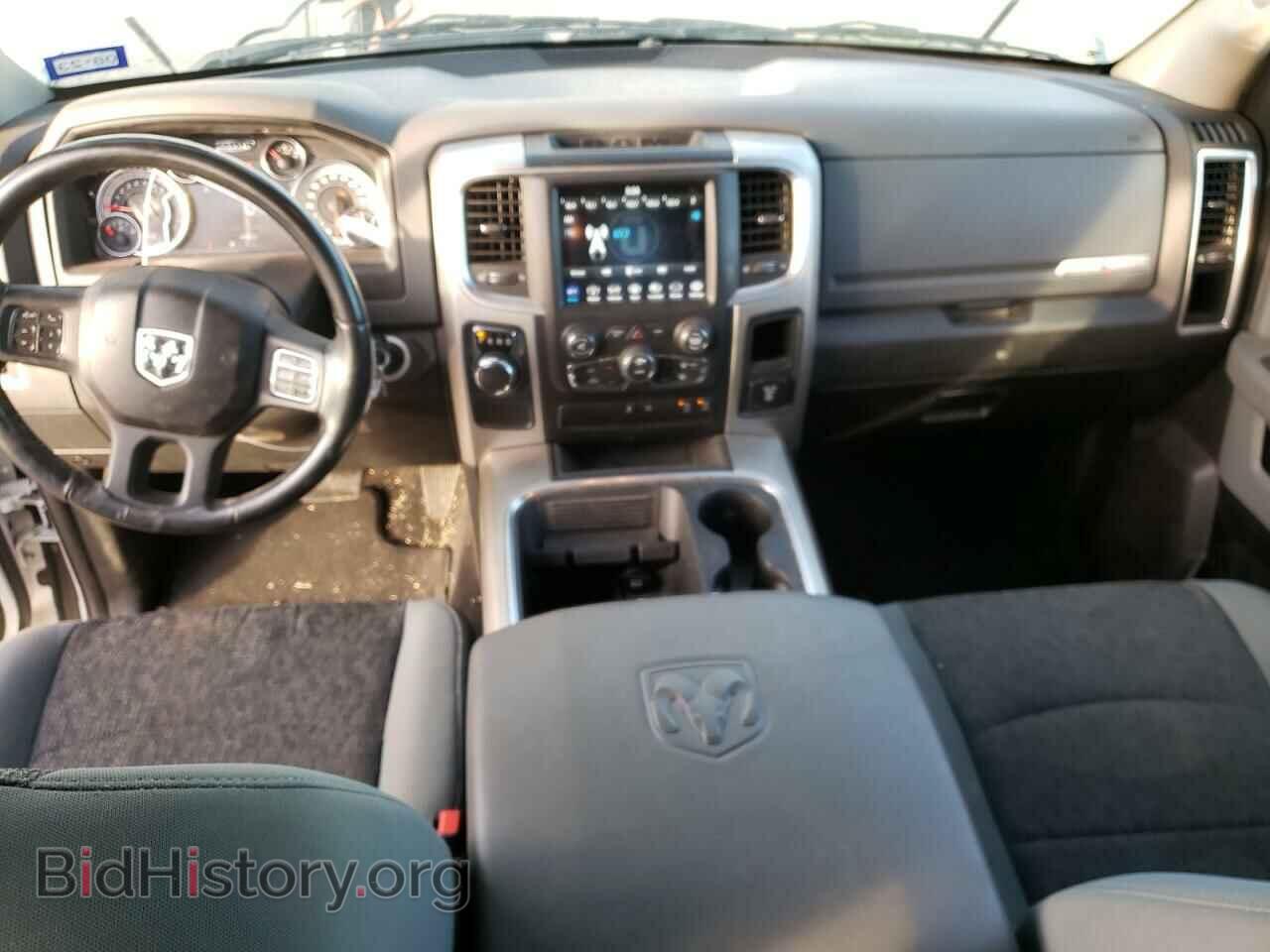2019 RAM 1500 - VIN: 1C6RR6LT2KS525856 - Фото 8