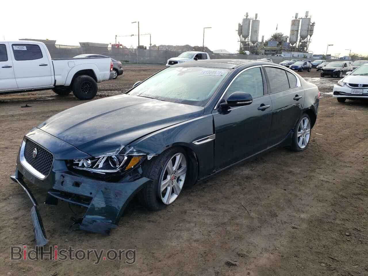 Photo SAJAD4BG0HA971484 - JAGUAR XE 2017