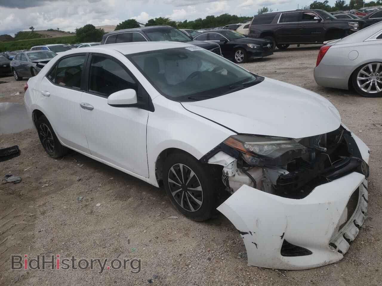 2017 TOYOTA COROLLA - VIN: 2T1BURHE5HC772464 - Фото 4
