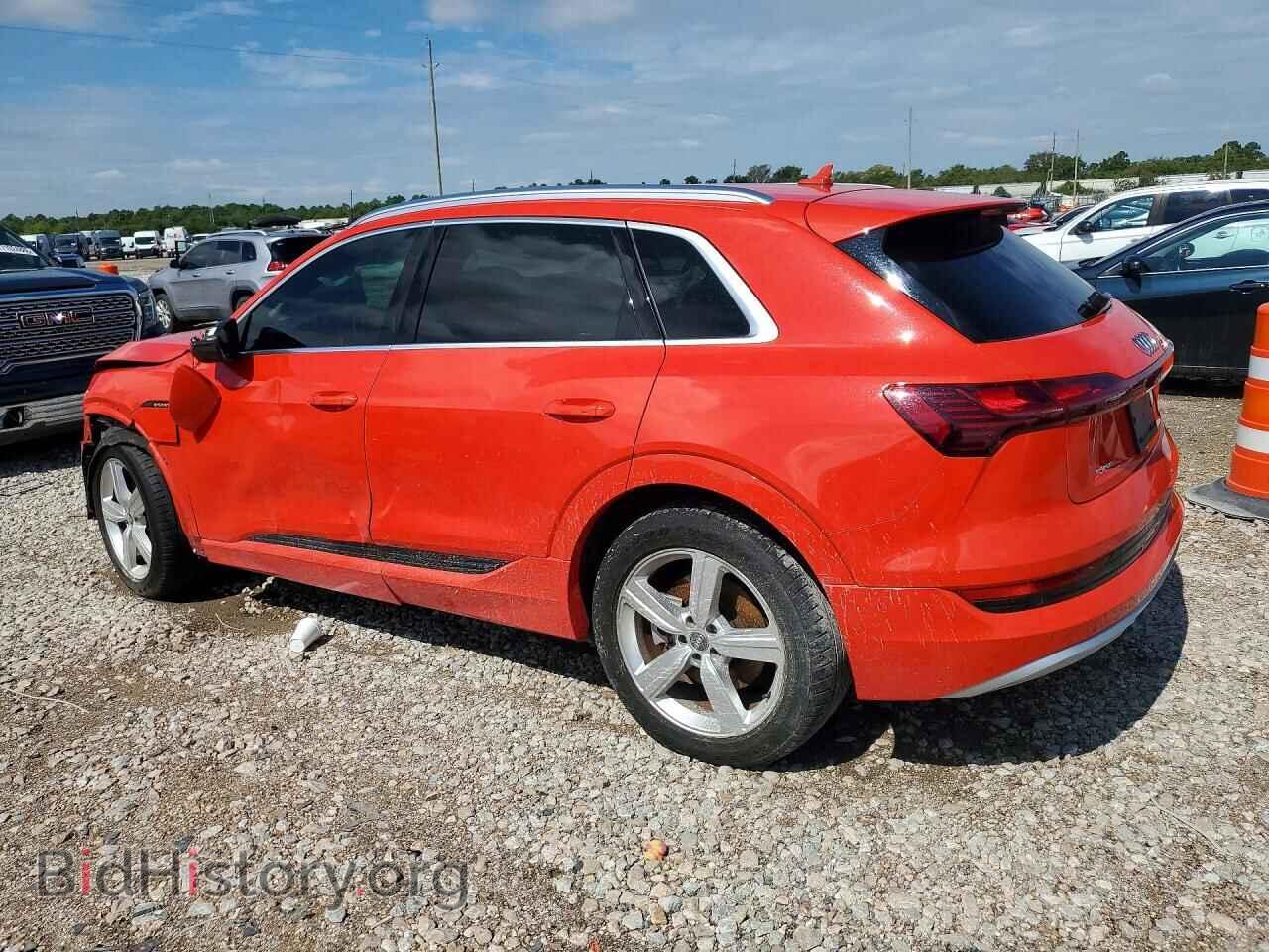 2019 Audi E-TRON (VIN WA1LAAGEXKB022414) — photo 2 of 15