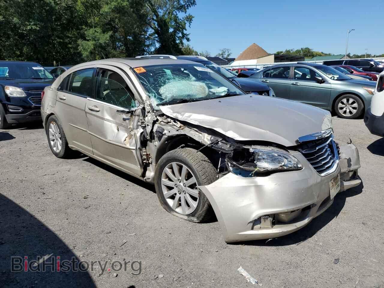 2013 CHRYSLER 200 - VIN: 1C3CCBBG8DN731847 - Фото 4