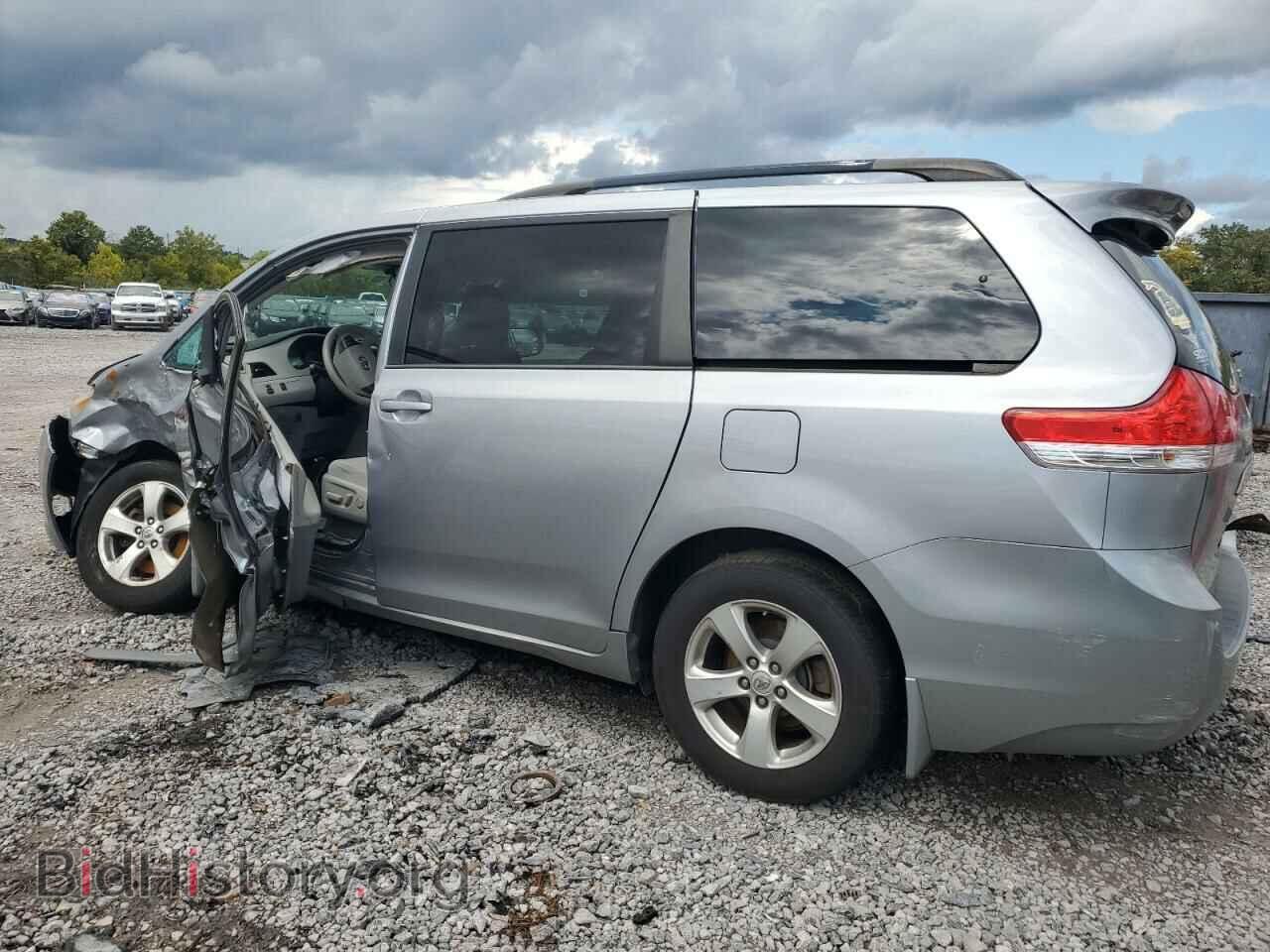 2013 TOYOTA All Models - VIN: 5TDKK3DC9DS380967 - Фото 2