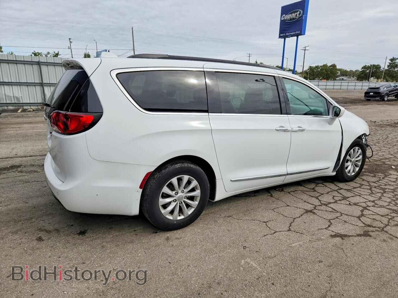 2017 CHRYSLER PACIFICA - VIN: 2C4RC1BG4HR729960 - Фото 3