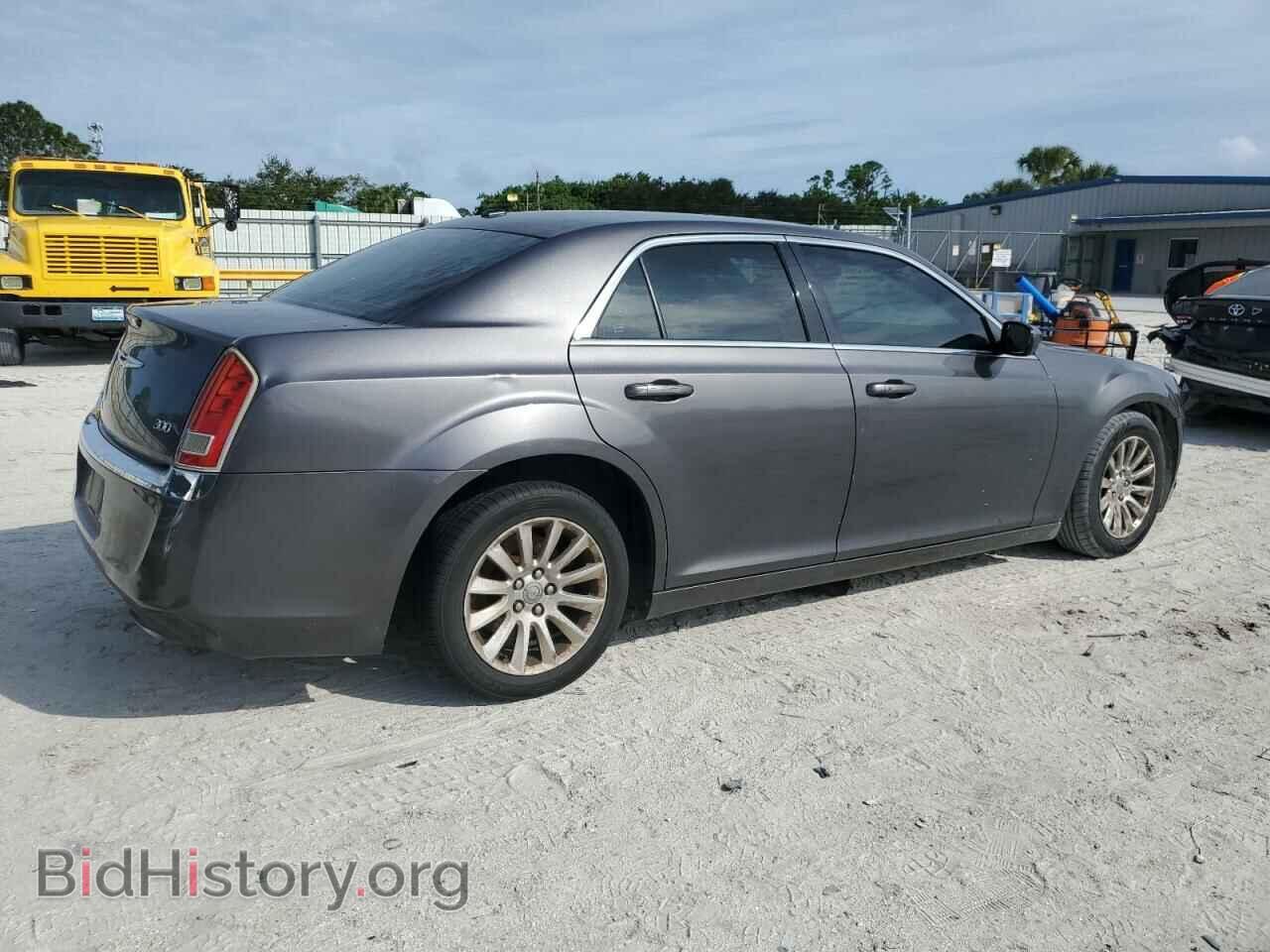 2013 CHRYSLER 300 - VIN: 2C3CCAAG4DH727279 - Фото 3