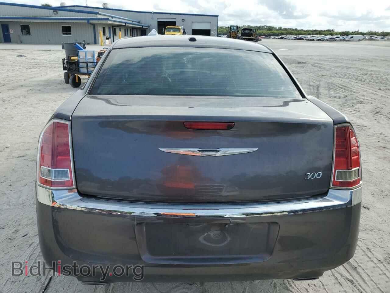 2013 CHRYSLER 300 - VIN: 2C3CCAAG4DH727279 - Фото 6