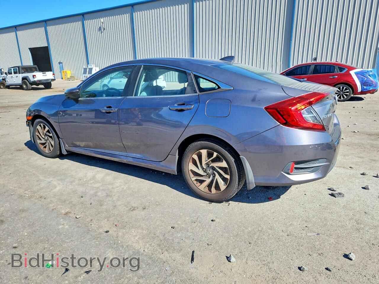2017 HONDA CIVIC - VIN: 19XFC2F82HE005410 - Photo 2