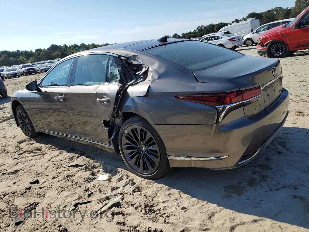 2018 LEXUS LS500 - VIN: JTHC5LFF7J5004562 - Фото 2