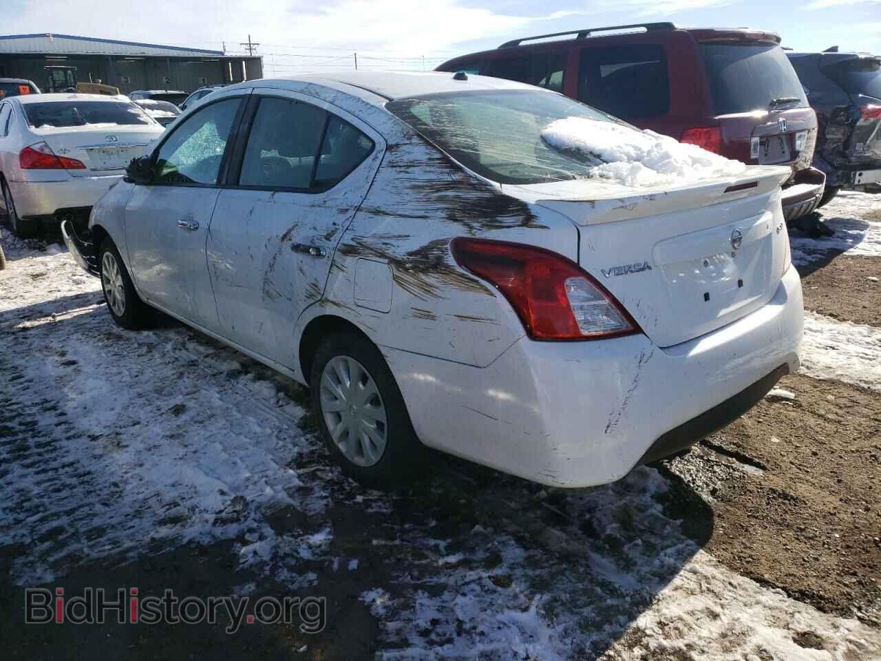 2017 NISSAN VERSA - VIN: 3N1CN7AP7HL850910 - Фото 3