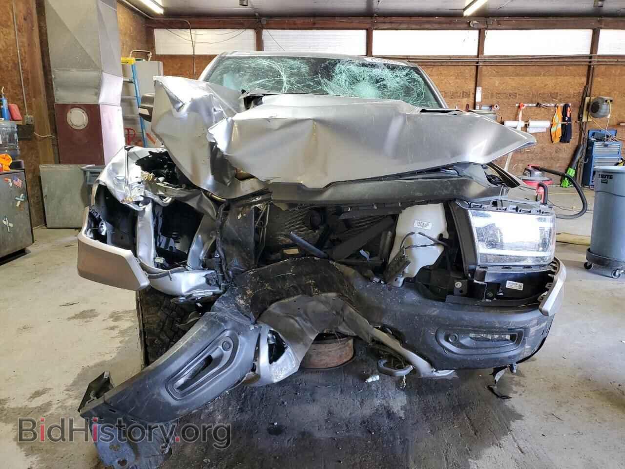 2019 RAM 1500 - VIN: 1C6SRFLT5KN734248 - Фото 5