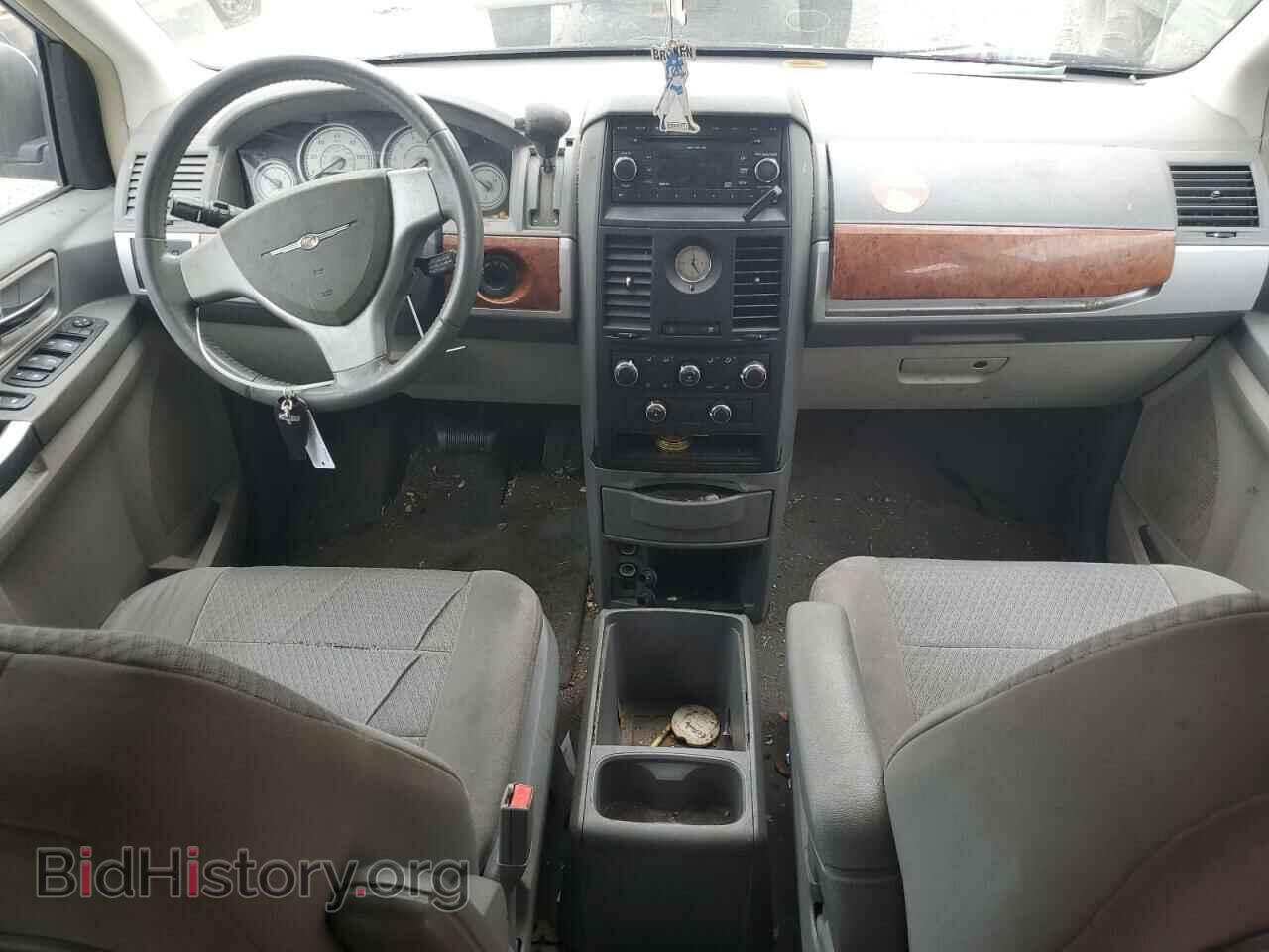 2008 CHRYSLER MINIVAN - VIN: 2A8HR54P18R135379 - Фото 8