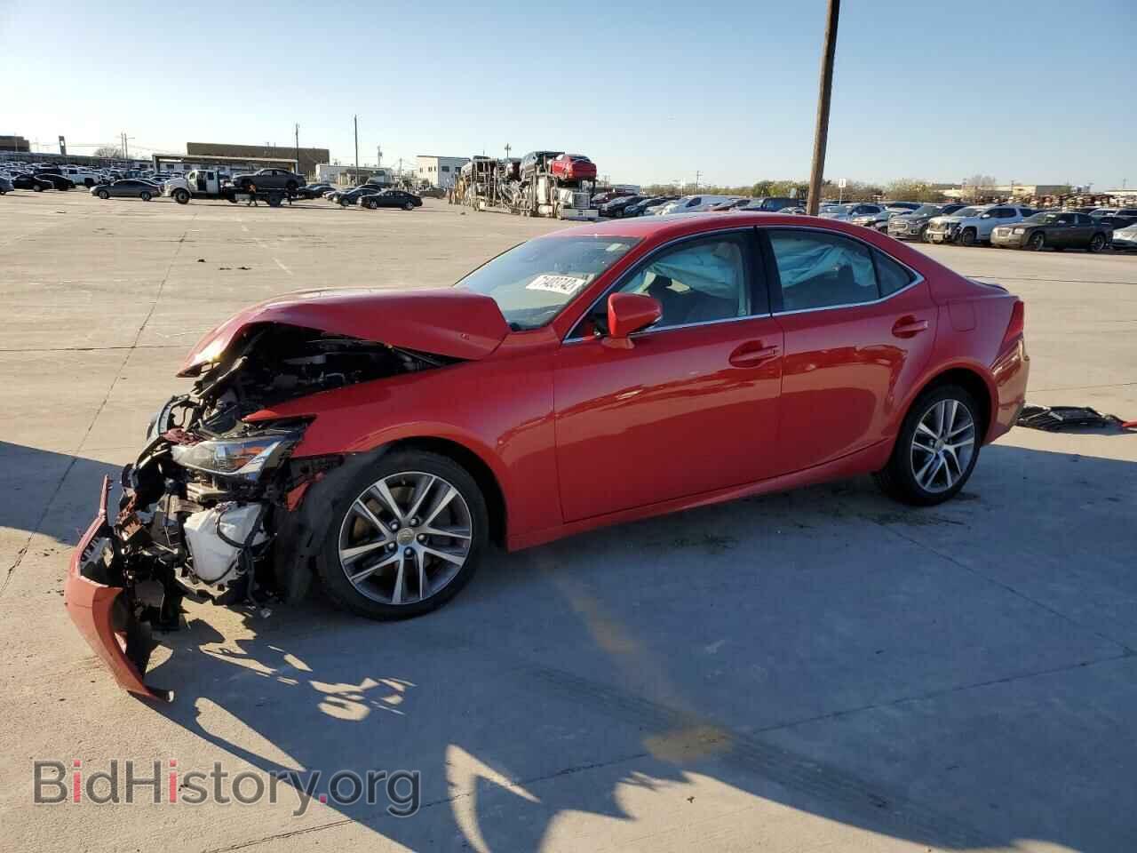 Photo JTHBA1D20K5096434 - LEXUS IS 2019