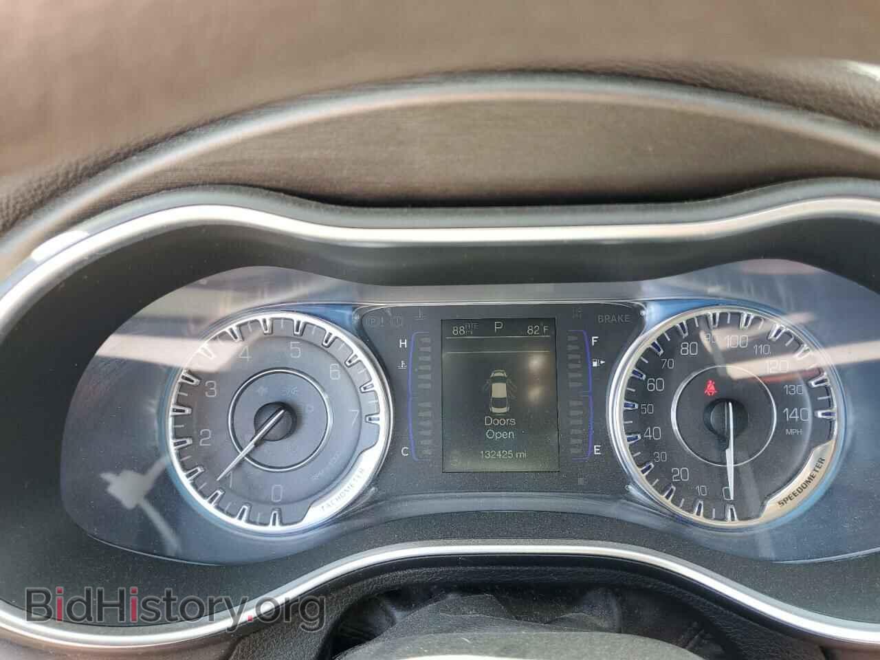 2016 CHRYSLER 200 - VIN: 1C3CCCAB3GN185717 - Фото 9