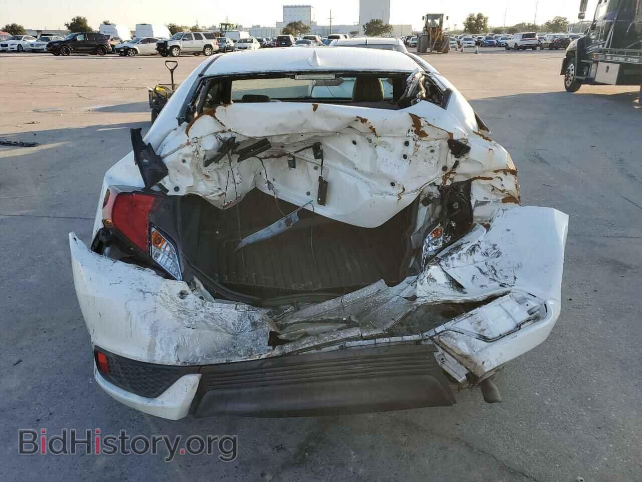 2017 HONDA CIVIC - VIN: 2HGFC3B32HH353858 - Фото 6