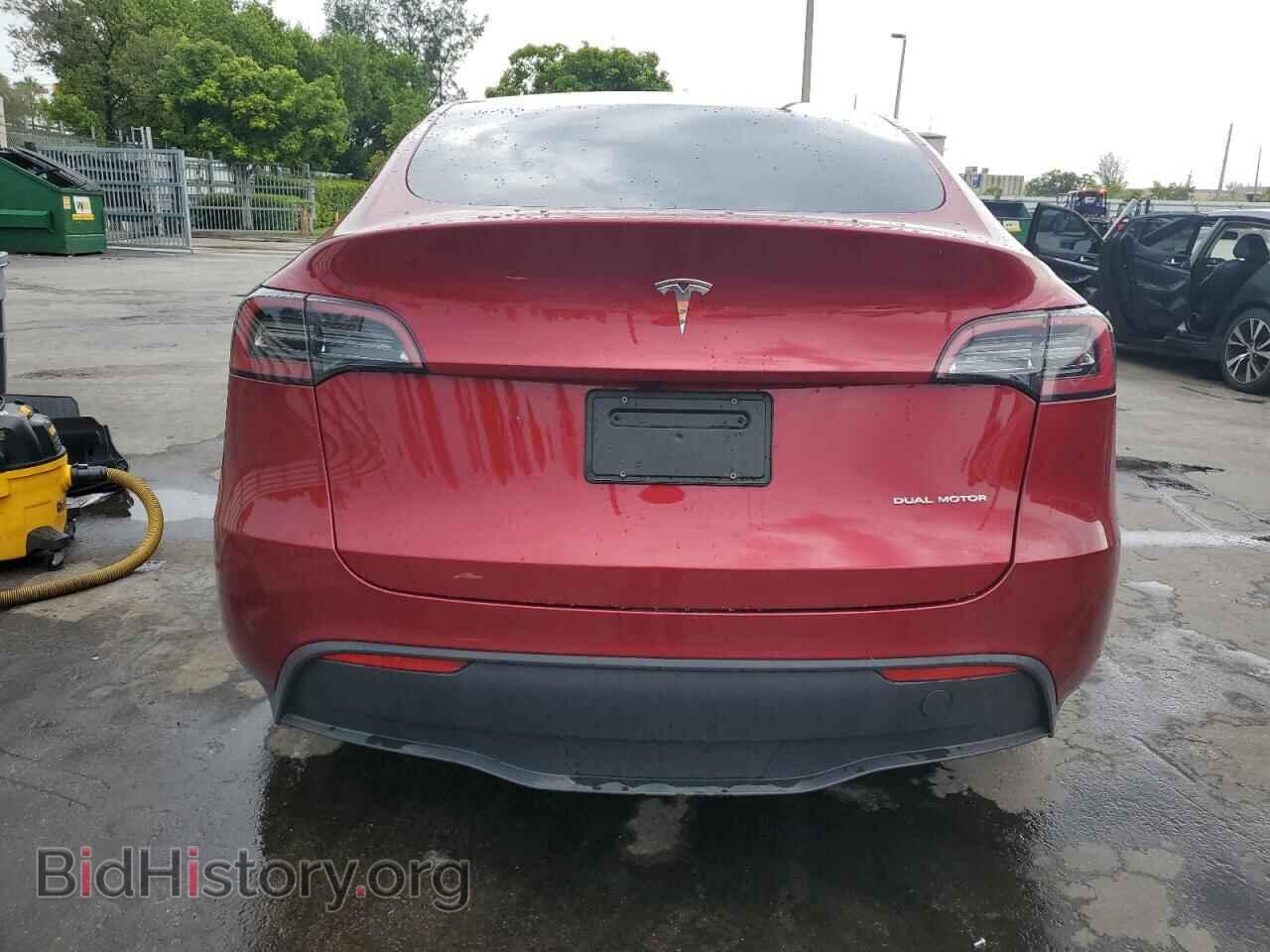 2024 TESLA MODEL Y - VIN: 7SAYGDEE2RA256441 - Фото 6