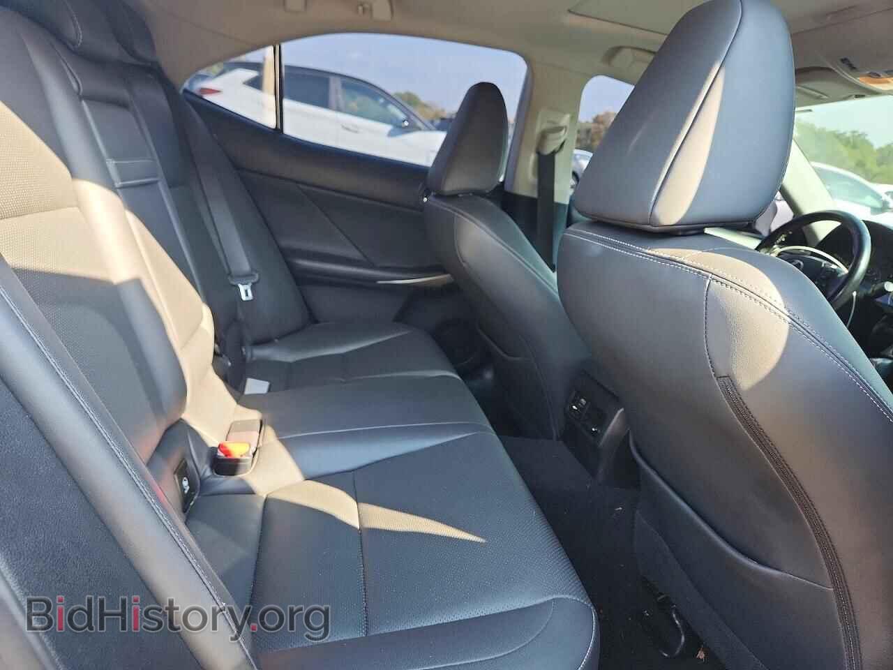 2016 LEXUS IS - VIN: JTHCM1D24G5009024 - Photo 10