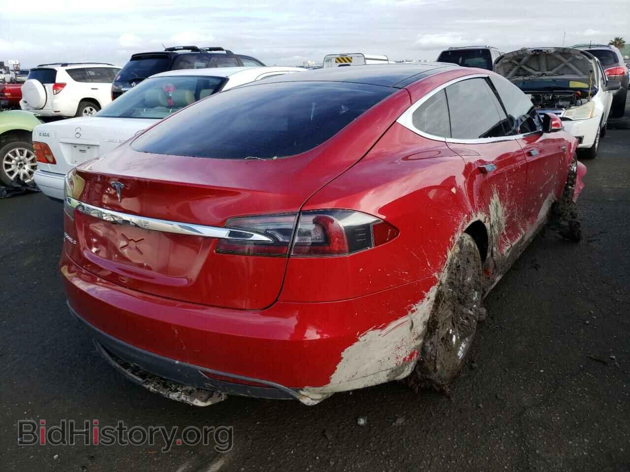 2015 TESLA MODEL S - VIN: 5YJSA1E19FF103389 - Photo 4