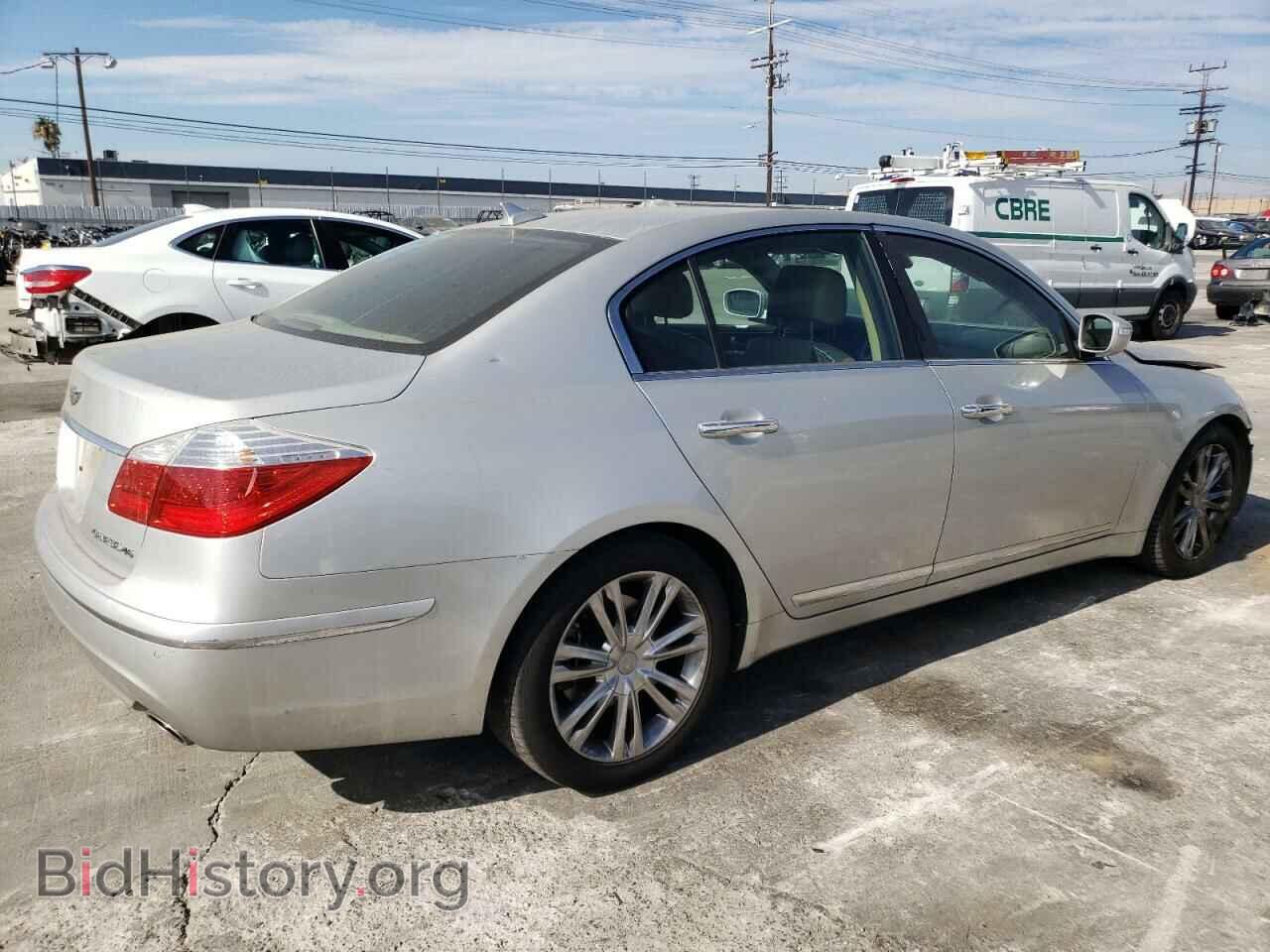2011 HYUNDAI GENESIS - VIN: KMHGC4DF5BU125045 - Фото 3