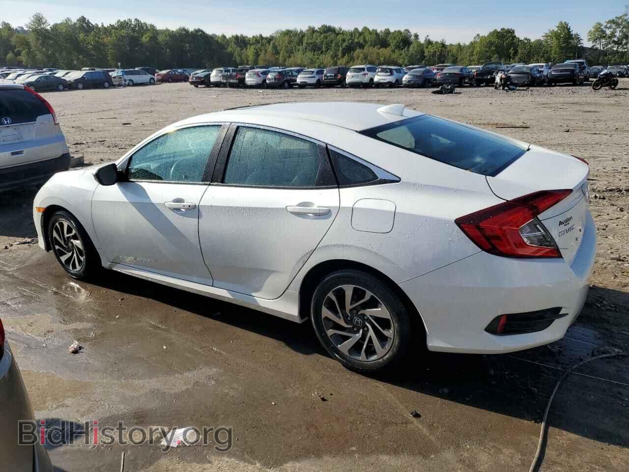 2017 HONDA CIVIC - VIN: 2HGFC2F76HH558882 - Photo 2