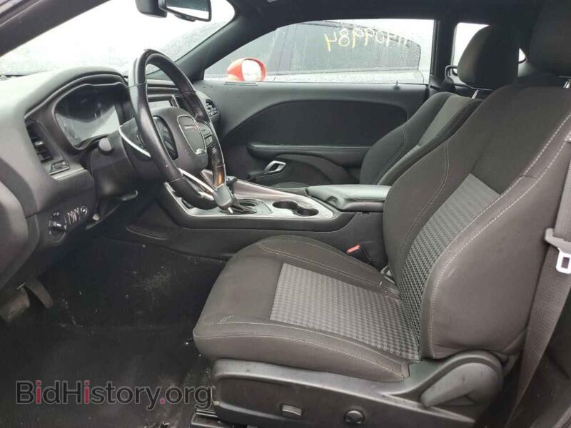 2022 Dodge CHALLENGER (VIN 2C3CDZAG4NH118318) — photo 7 of 12