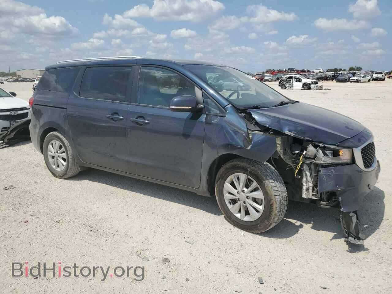 2017 KIA All Models - VIN: KNDMB5C18H6260362 - Фото 4