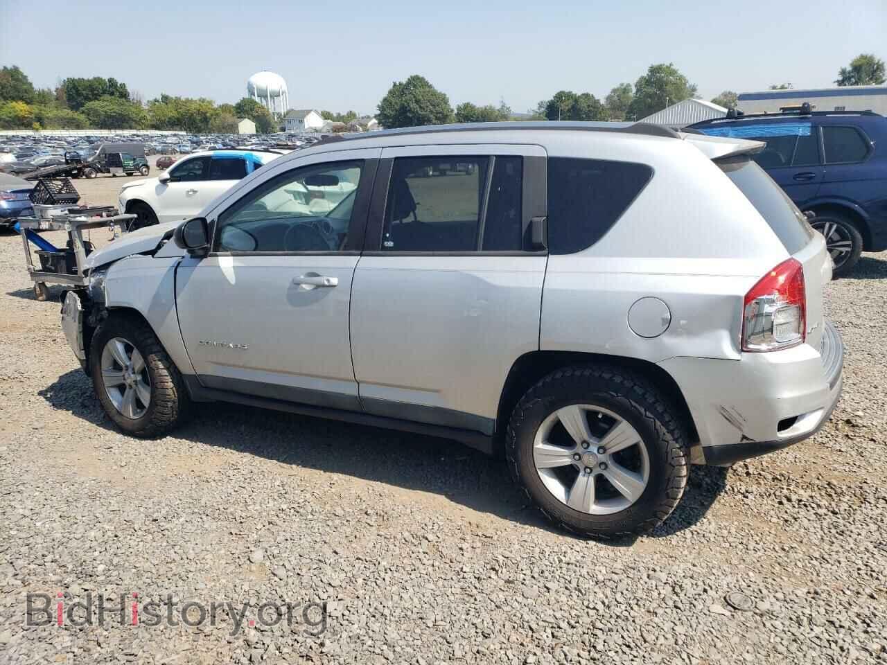 2011 JEEP COMPASS - VIN: 1J4NF1FB9BD279960 - Фото 2