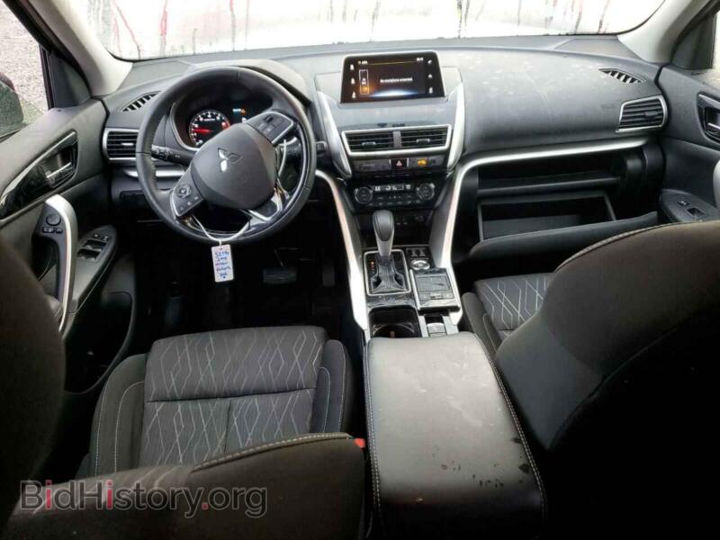 2018 Mitsubishi ECLIPSE (VIN JA4AT5AA6JZ064857) — фото 8 из 13