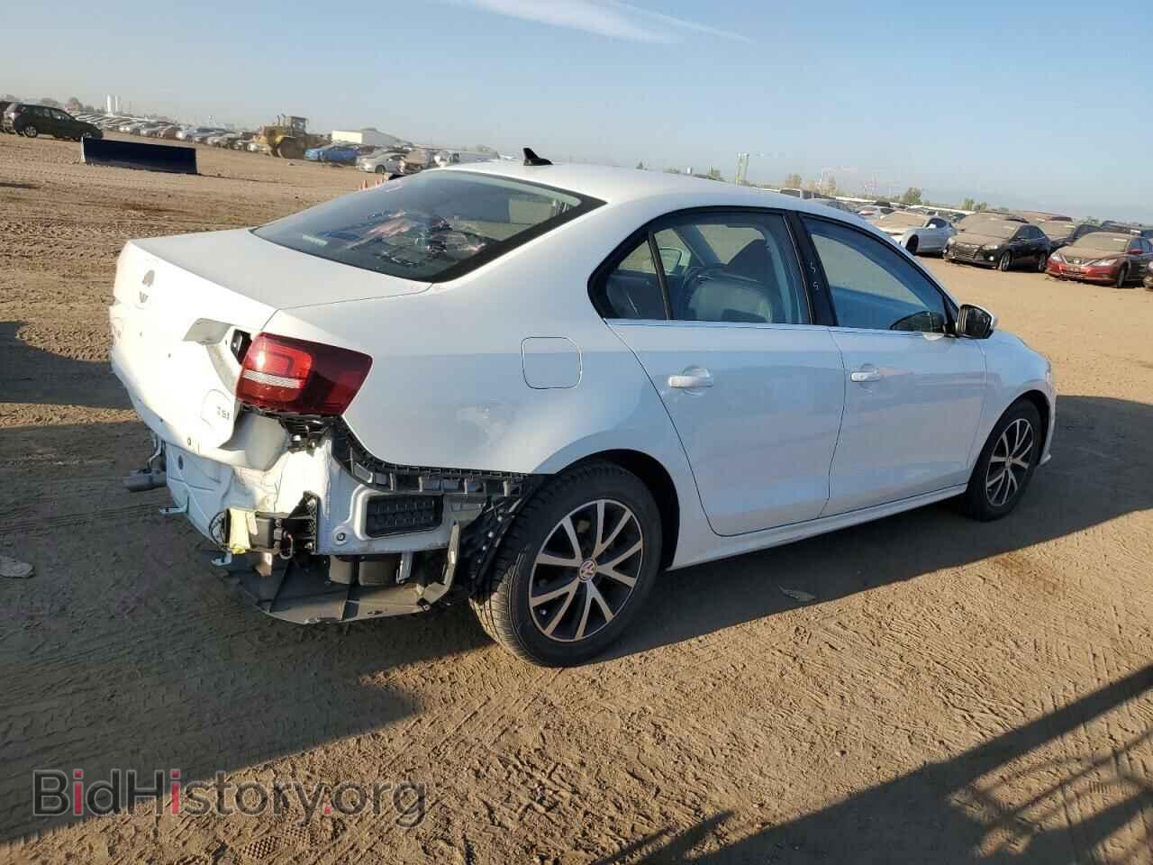 2017 VOLKSWAGEN JETTA - VIN: 3VWDB7AJ7HM404141 - Фото 3