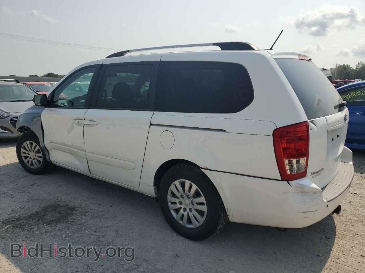 2011 KIA All Models - VIN: KNDMG4C7XB6404159 - Photo 2