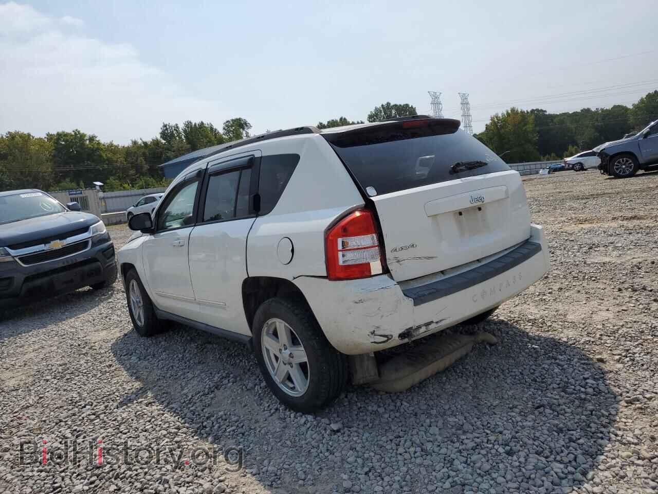 2010 JEEP COMPASS - VIN: 1J4NF4FB8AD505986 - Фото 2