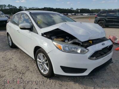 2016 Ford FOCUS Focus SE, белый — VIN 1FADP3F26GL319568, Copart