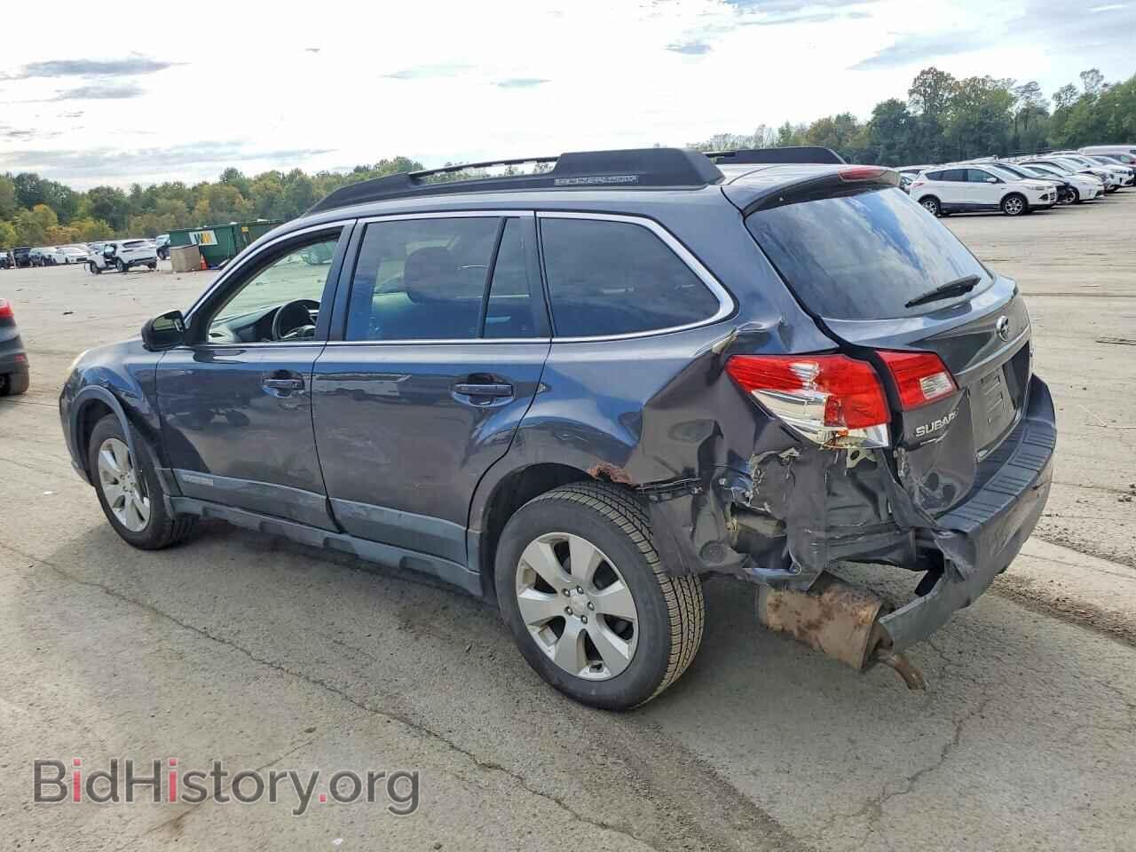2011 SUBARU OUTBACK - VIN: 4S4BRBCC9B3432664 - Photo 2