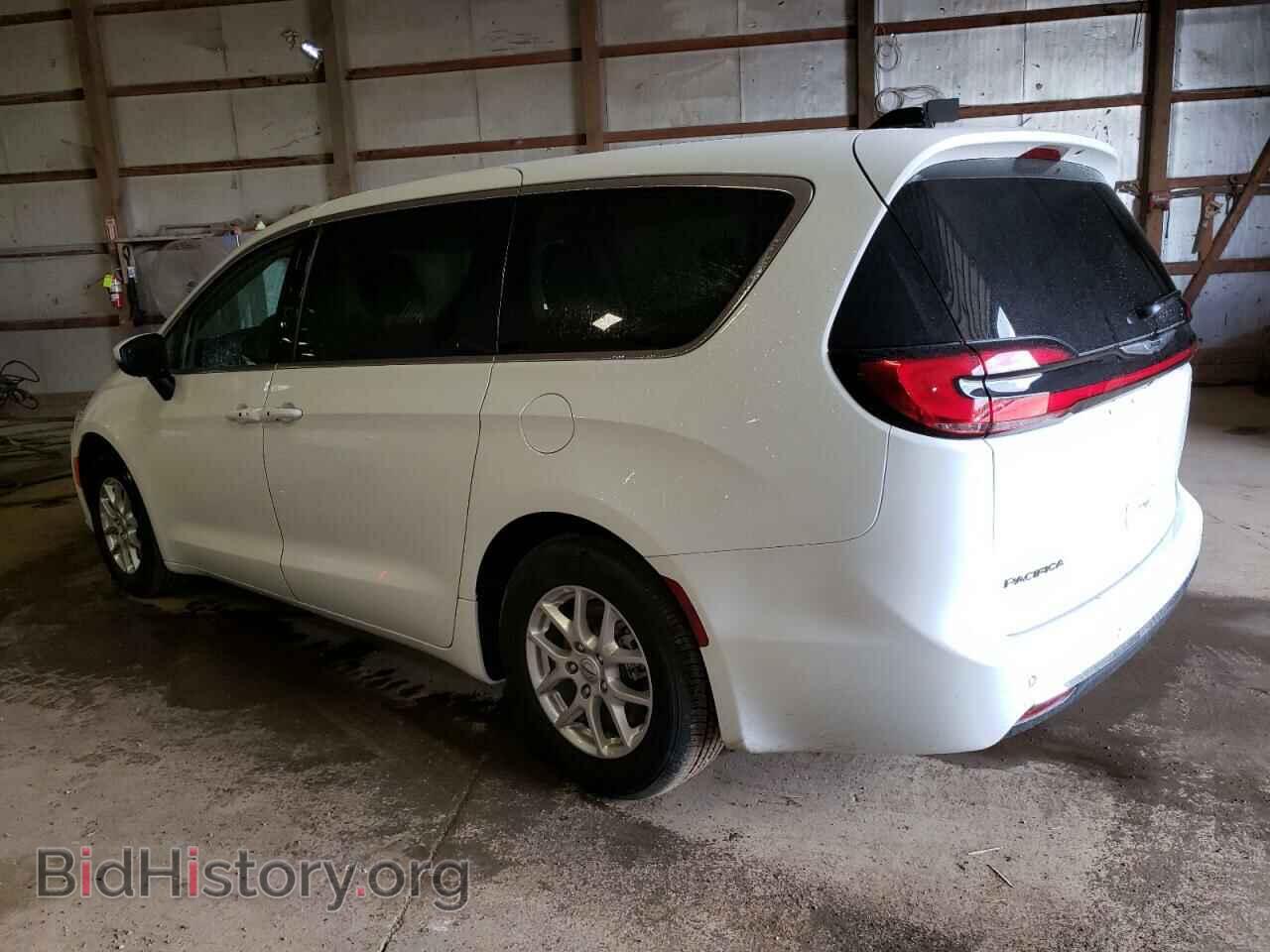 2023 CHRYSLER PACIFICA - VIN: 2C4RC1BG3PR552994 - Photo 2