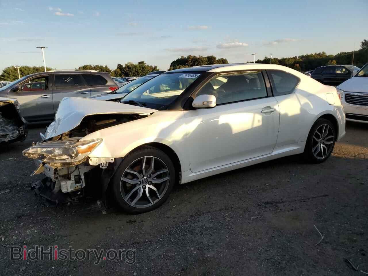 Фотография JTKJF5C77FJ004244 - TOYOTA SCION 2015