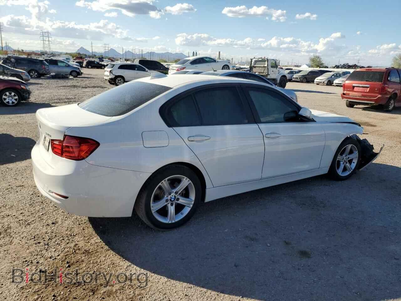 2014 BMW 3 SERIES - VIN: WBA3B1G50ENN90576 - Фото 3