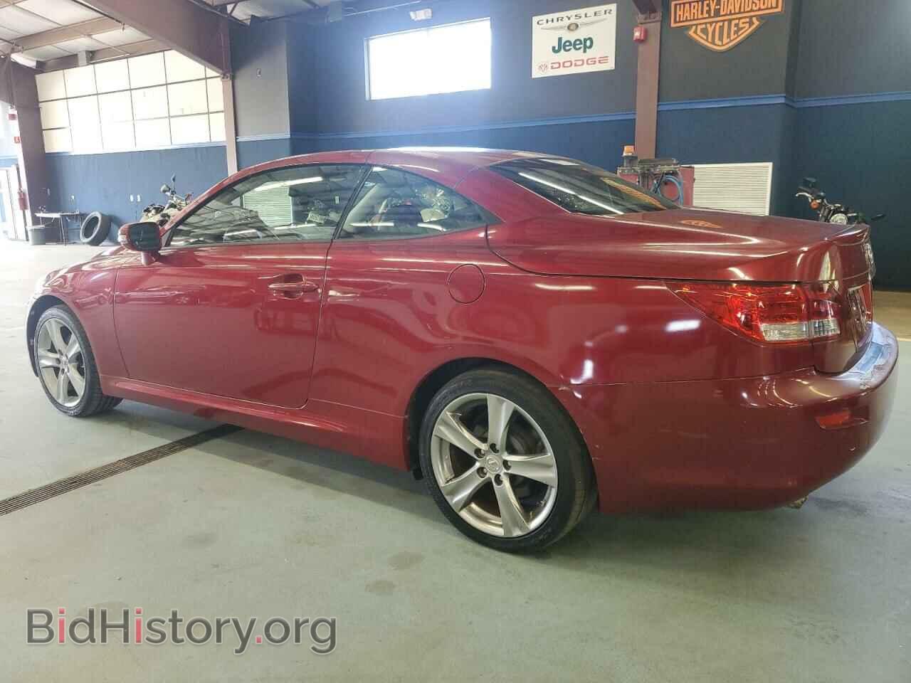 2012 LEXUS IS - VIN: JTHFF2C29C2526040 - Photo 2
