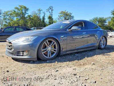 2013 Tesla MODEL S, серый — VIN 5YJSA1BC2DFP11208, Copart